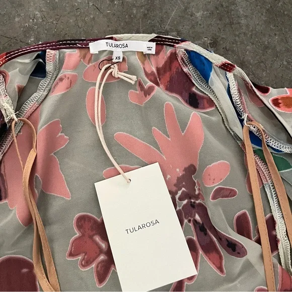 Women’s Shirt Set - Picture 6 of 9